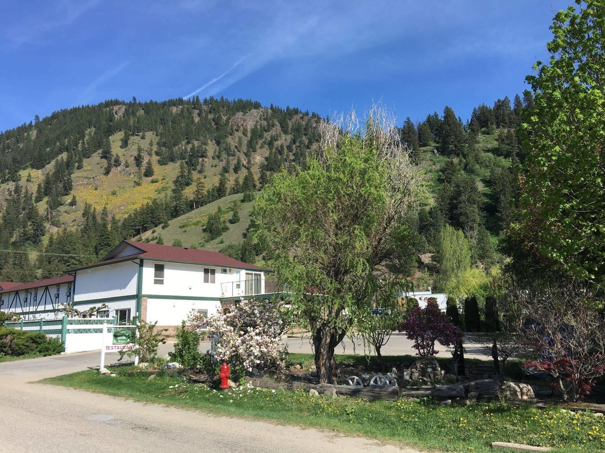 Chase Country Inn Eksteriør bilde