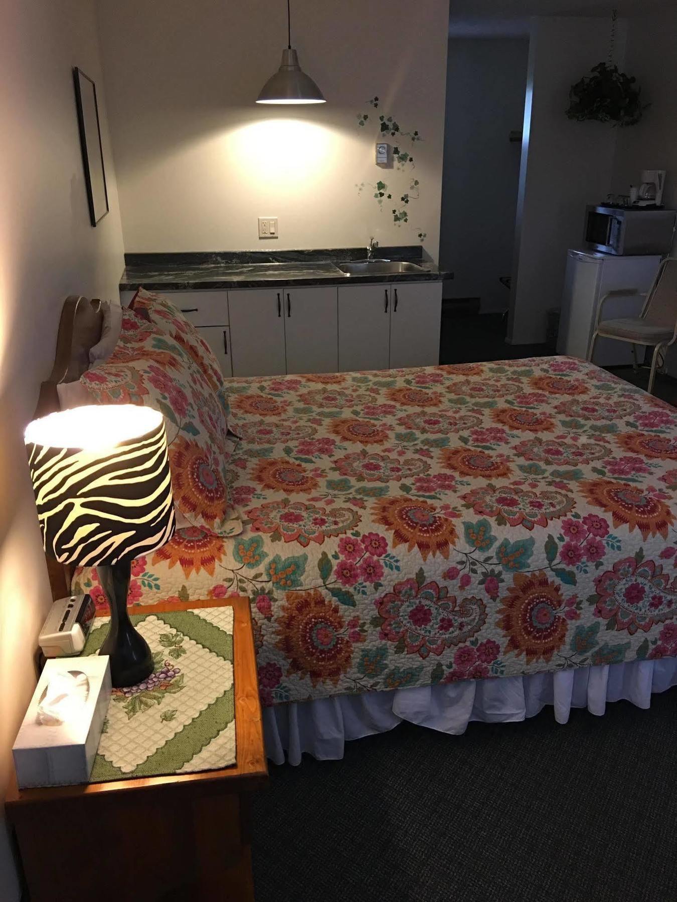Chase Country Inn Eksteriør bilde